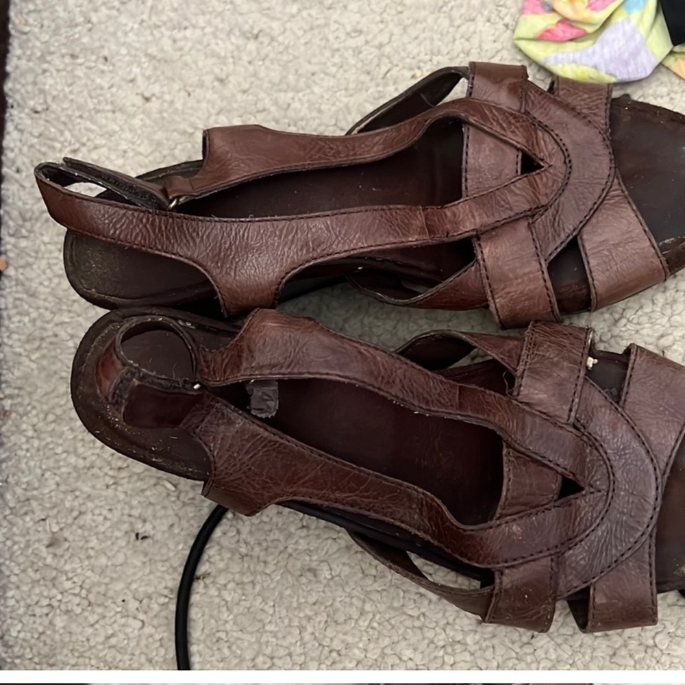 Comfy sandals open toe stacked heel aerosoles